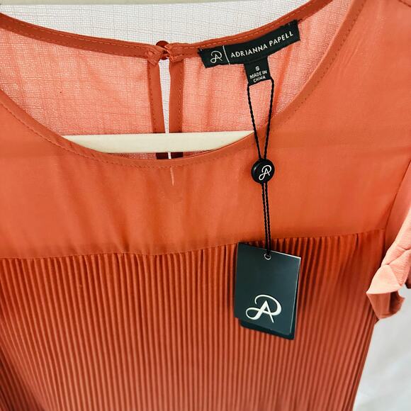 Adrianna Papell Chiffon Yoke Pleated Knit Top= Women's Small - Picture 3 of 4